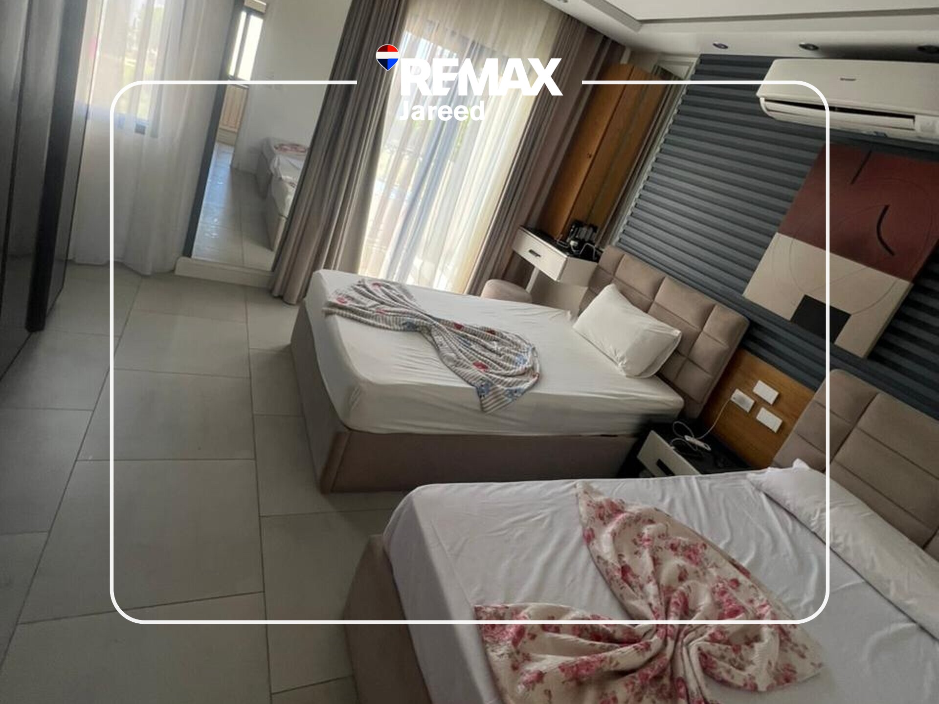 Luxury Corner Townhouse for Daily Rent with Hotel-Standard Furnishing in Riva Lagoons, Marassi - Photo 2