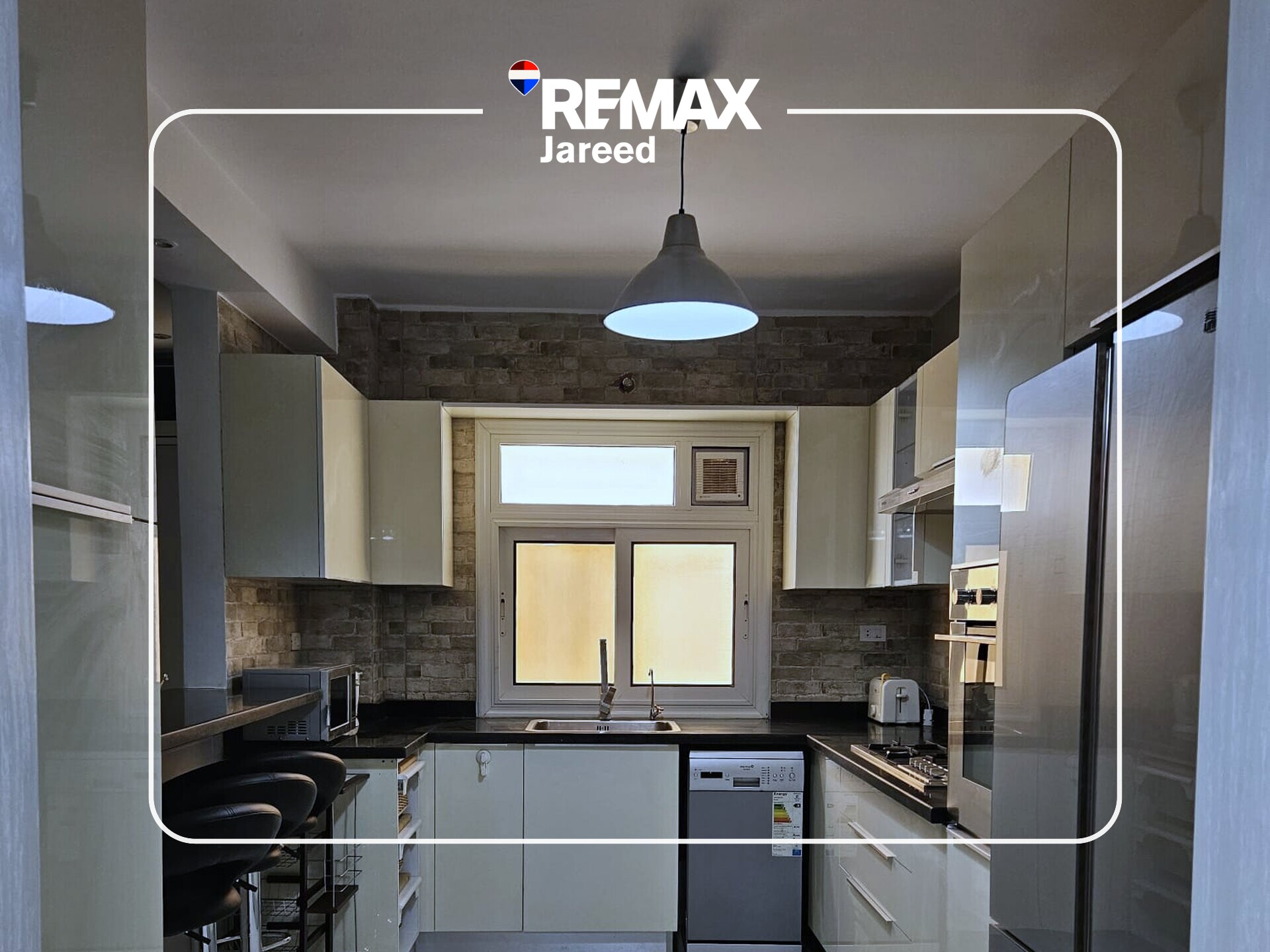 luxurious modern apartment for sale / 8th district shiekh zayed - Photo 4