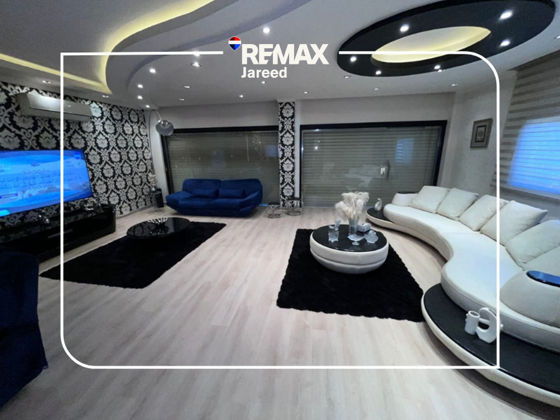 Villa for sale in Continental Gardens — RU-1467 - Photo 2