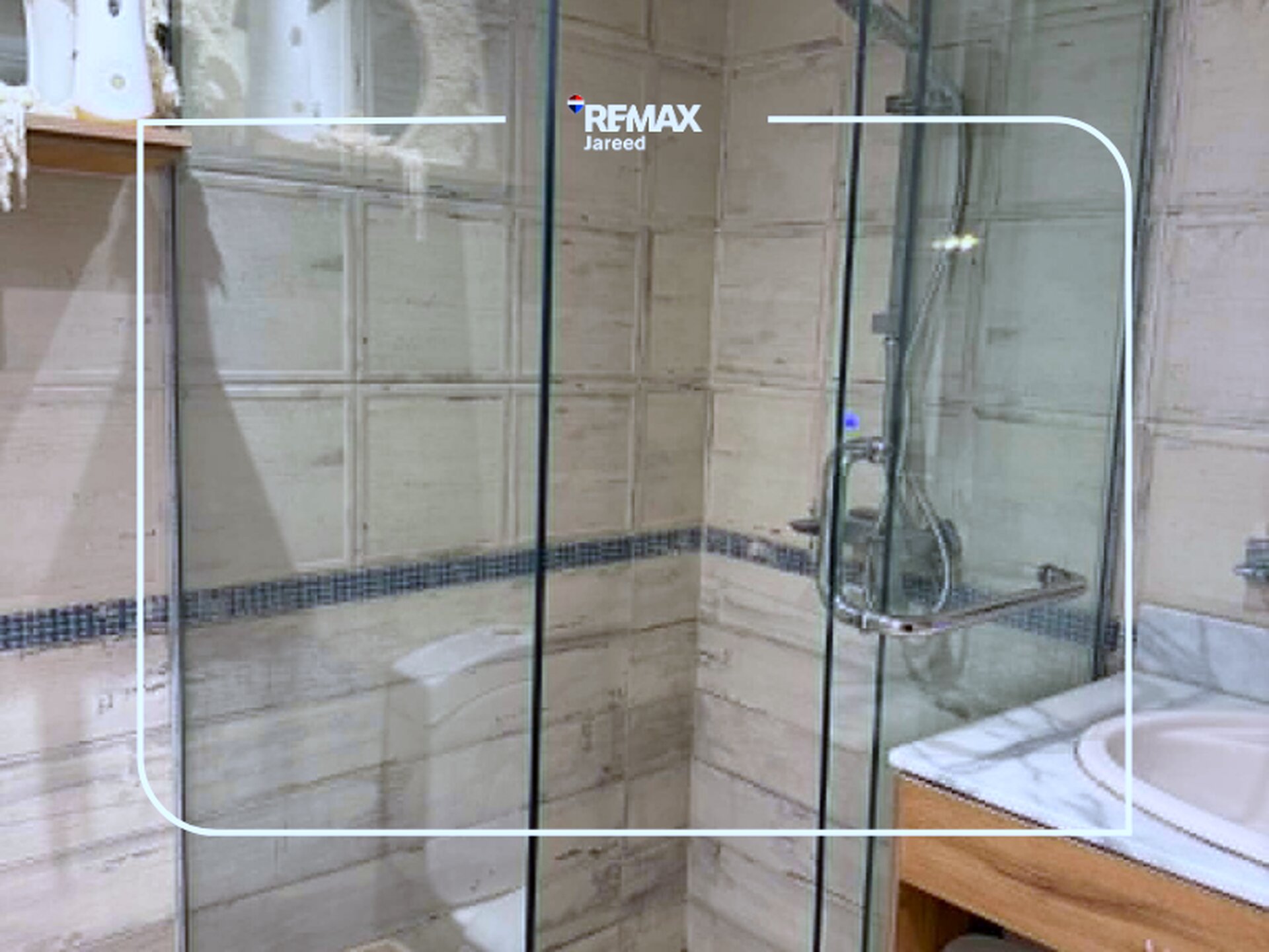 A Luxurious Studio with roof For Rent at palm parks Compound by palm hills - Photo 4