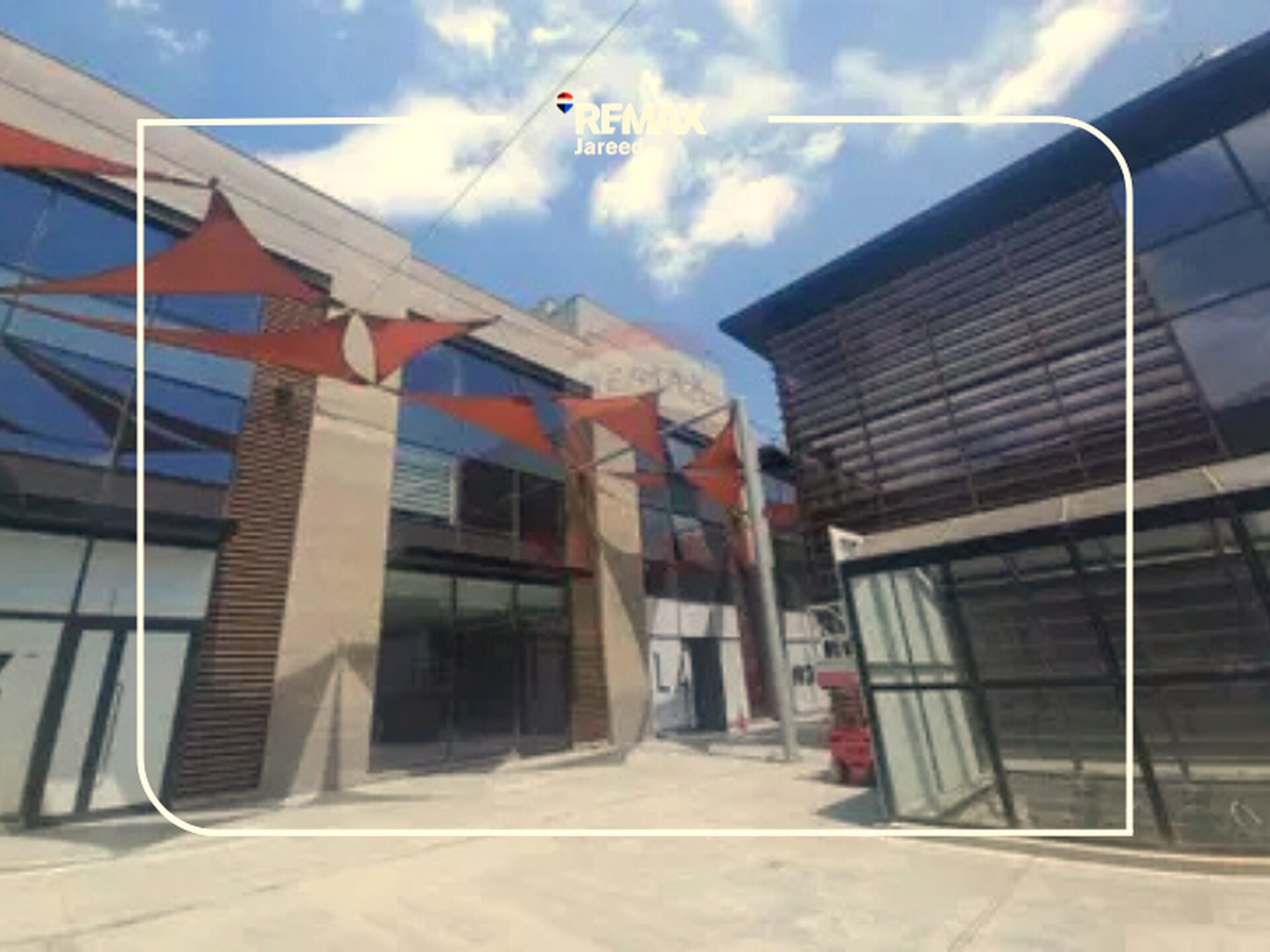 Office sky walk - Photo 9