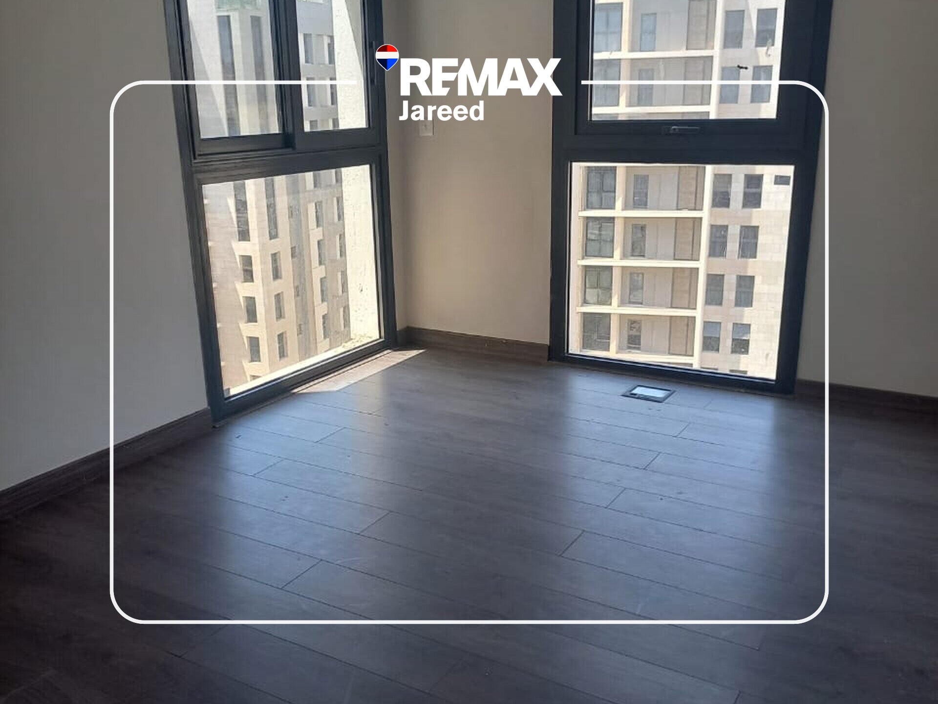 Semi Furnished Apartment for Rent in Zed West 9th Floor with spectacular Open view - Photo 5