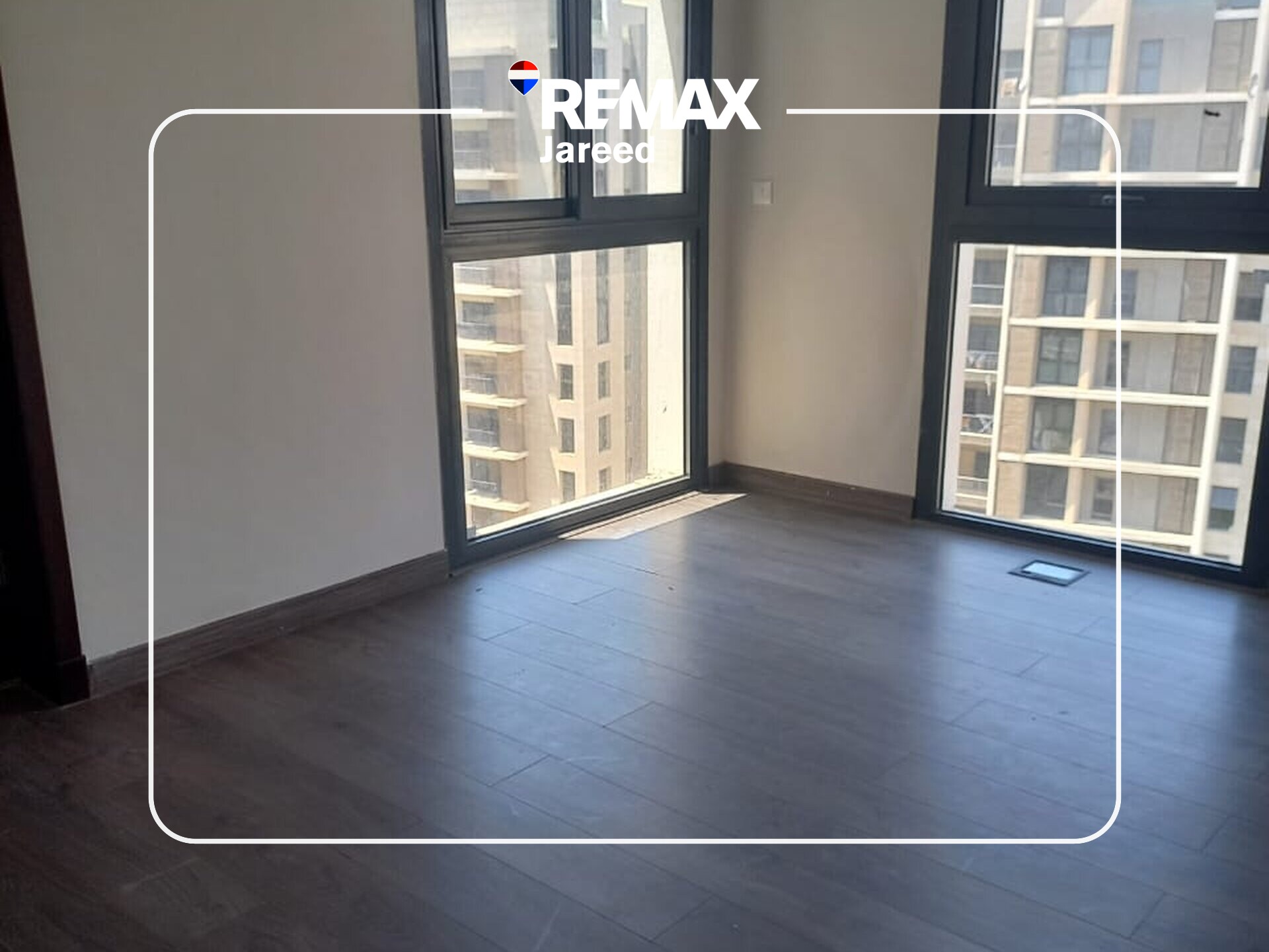 Semi Furnished Apartment for Rent in Zed West 9th Floor with spectacular Open view - Photo 8