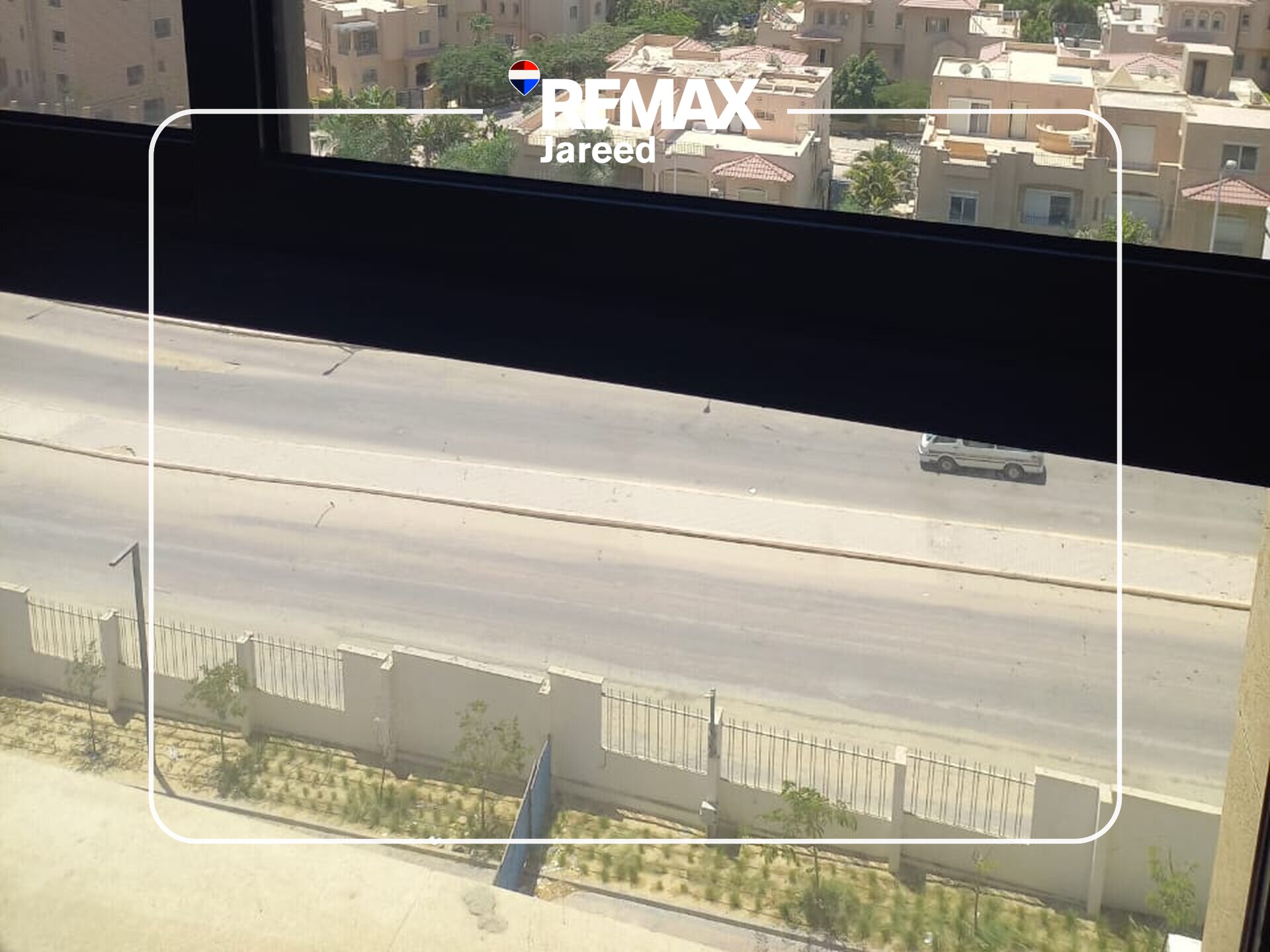 Semi Furnished Apartment for Rent in Zed West 7th Floor with spectacular Open view - Photo 4