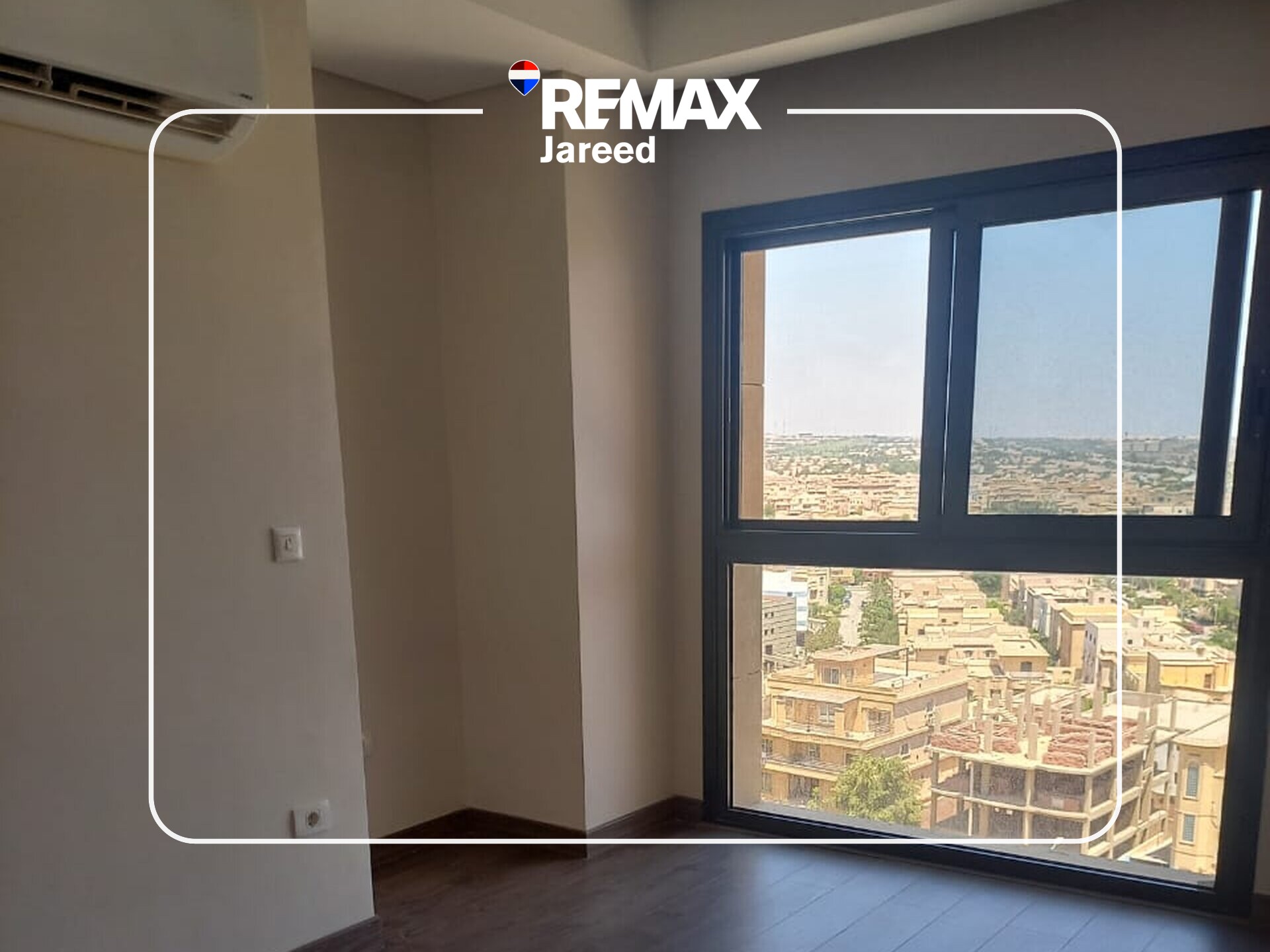 Semi Furnished Apartment for Rent in Zed West 7th Floor with spectacular Open view - Photo 7