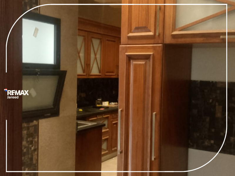 City villa for rent - in west town - Photo 4