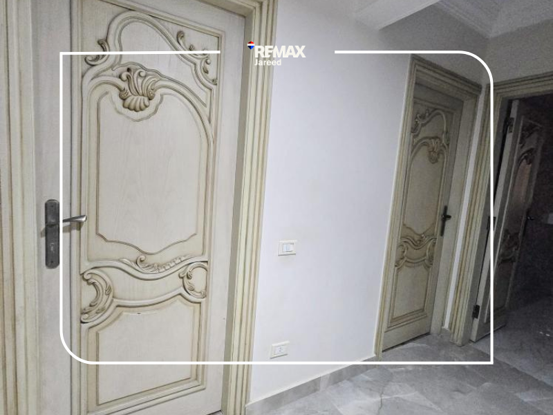 Finished Apartment in 16th District, Sheikh Zayed - Photo 2