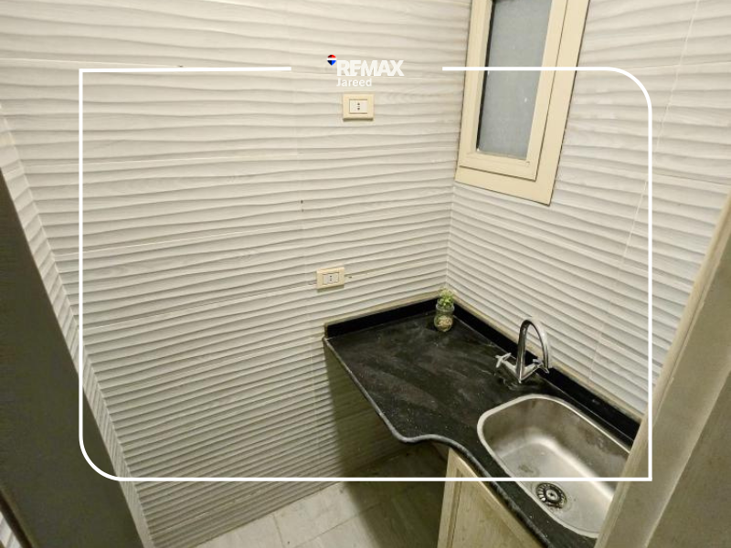 Finished Apartment in 16th District, Sheikh Zayed - Photo 4
