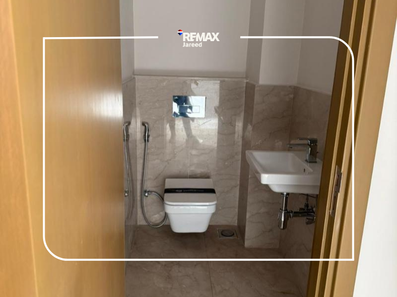 Premium Panoramic Park View Apartment in Zed Towers, Zed West - Photo 11