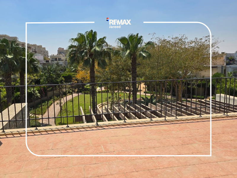 fully furnished townhouse in westown - Photo 5